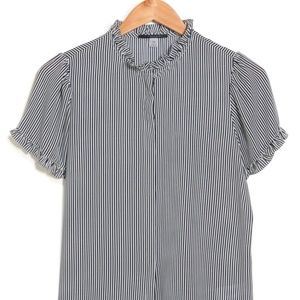 T Tahari Covered Ruffle Neck Placket Short Sleeve Top, Large, Navy/White Stripe